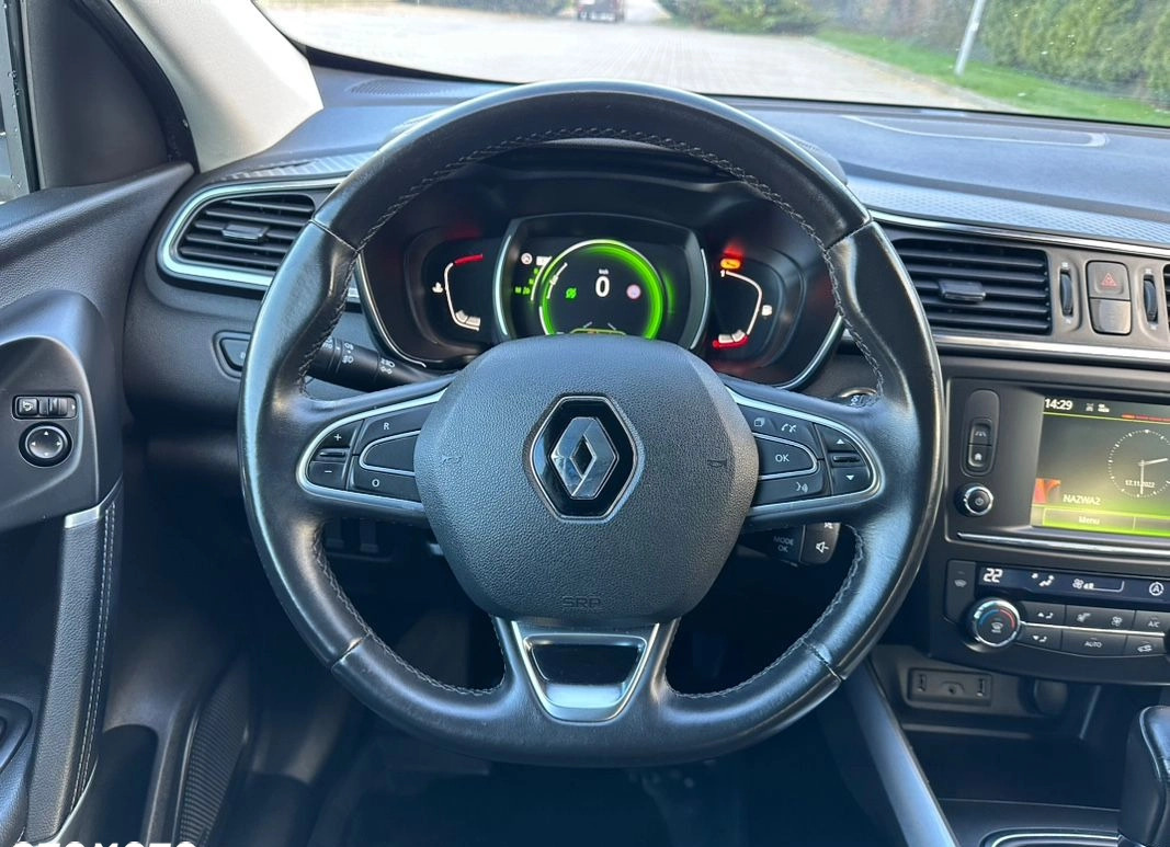 Renault Kadjar cena 59989 przebieg: 137070, rok produkcji 2016 z Piaseczno małe 781